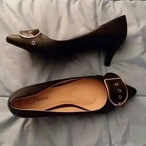 Brand new super cute heels